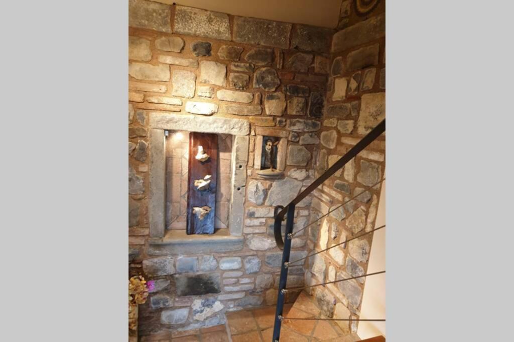 Vila Casa Della Cascata Predore Exteriér fotografie