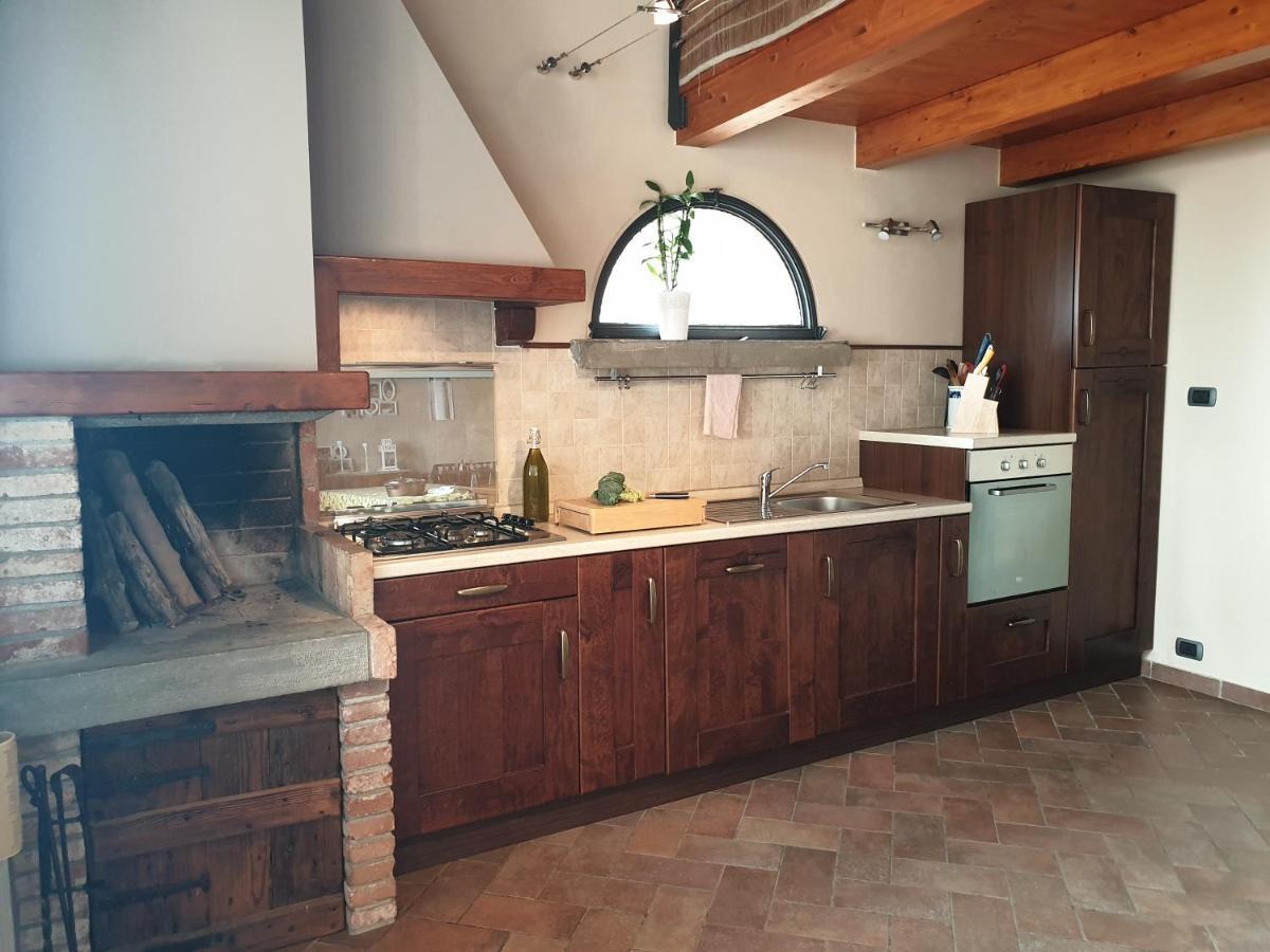 Vila Casa Della Cascata Predore Exteriér fotografie
